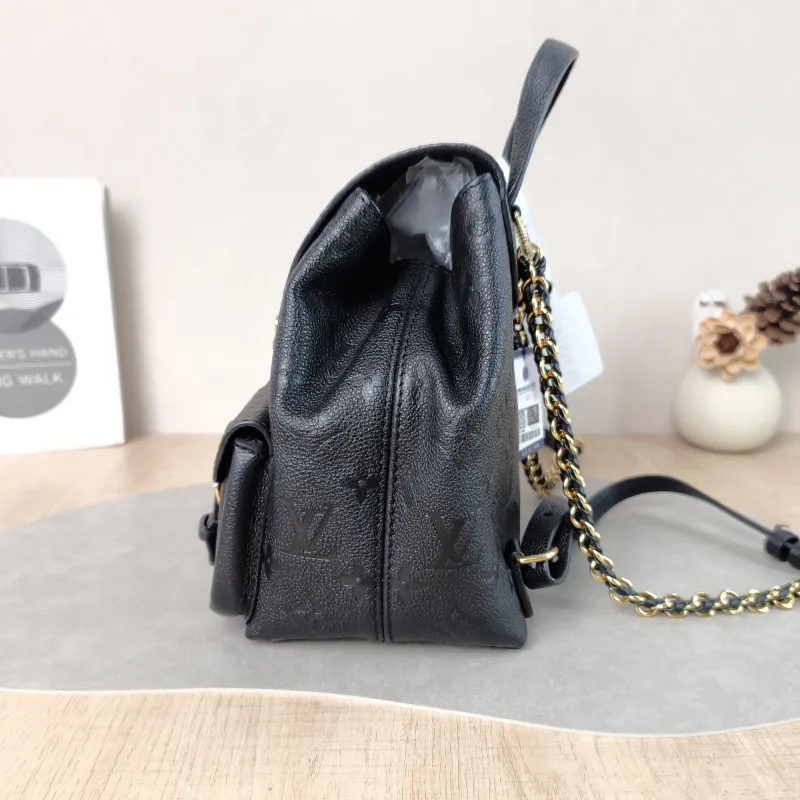 Louis Vuitton Backpack Backup Backpack Black Calfskin One Size 20 × 14 × 22 cm — detail view 12 of 12