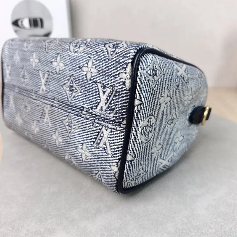 Louis Vuitton Crossbody Bag Speedy20 Blue Canvas One Size 20.5 × 12 × 13.5 cm — detail view 10 of 10