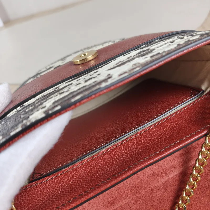 Chloé Shoulder Bag Aby Lock Shoulder Bag Colorblock Embossed Calfskin One Size 17 × 6.5 × 15.5 cm — detail view 1 of 15