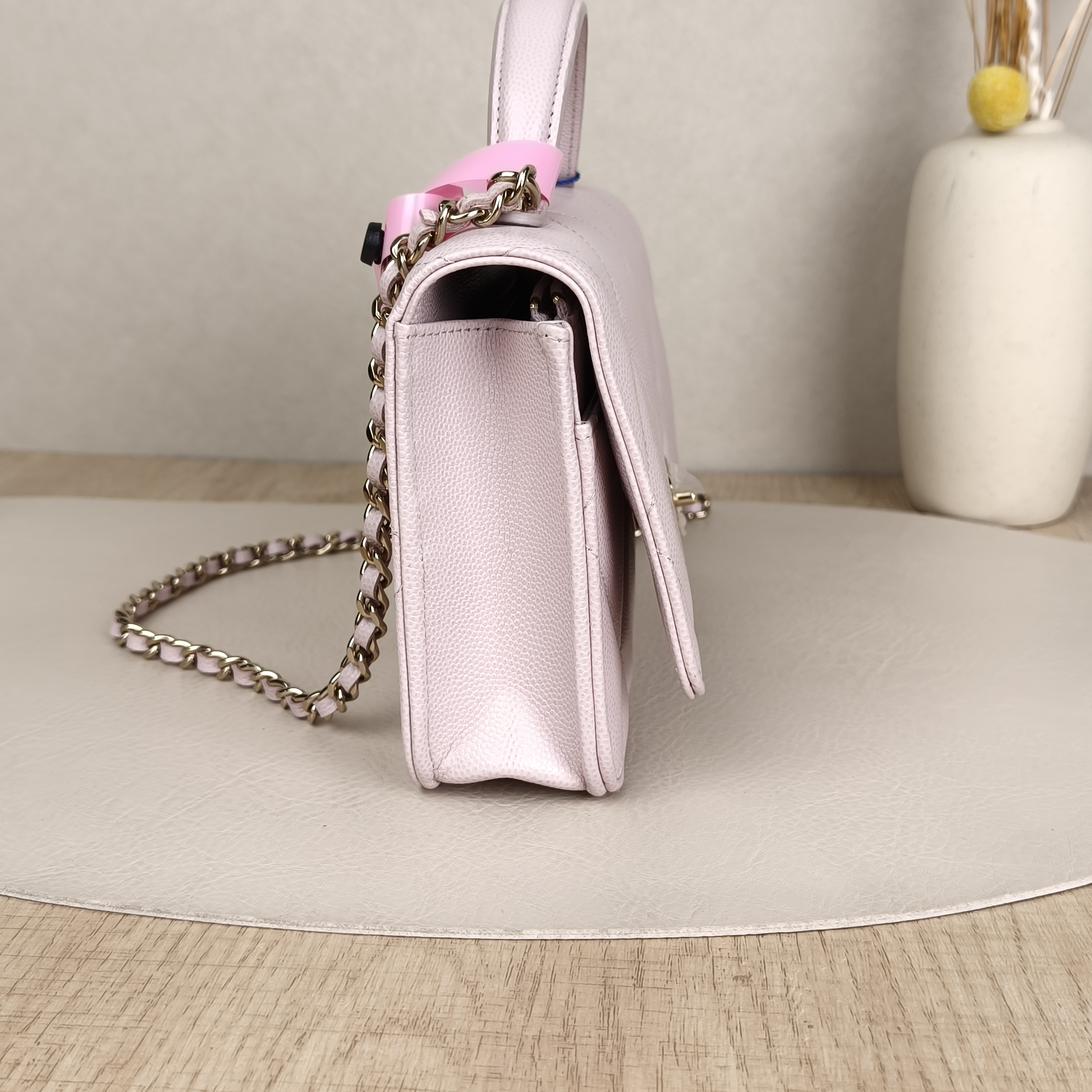 Chanel Crossbody Bag25k woc Pink Grained Calfskin One Size19.2 × 3.5 × 12.3 cm — cover view 7 of 9