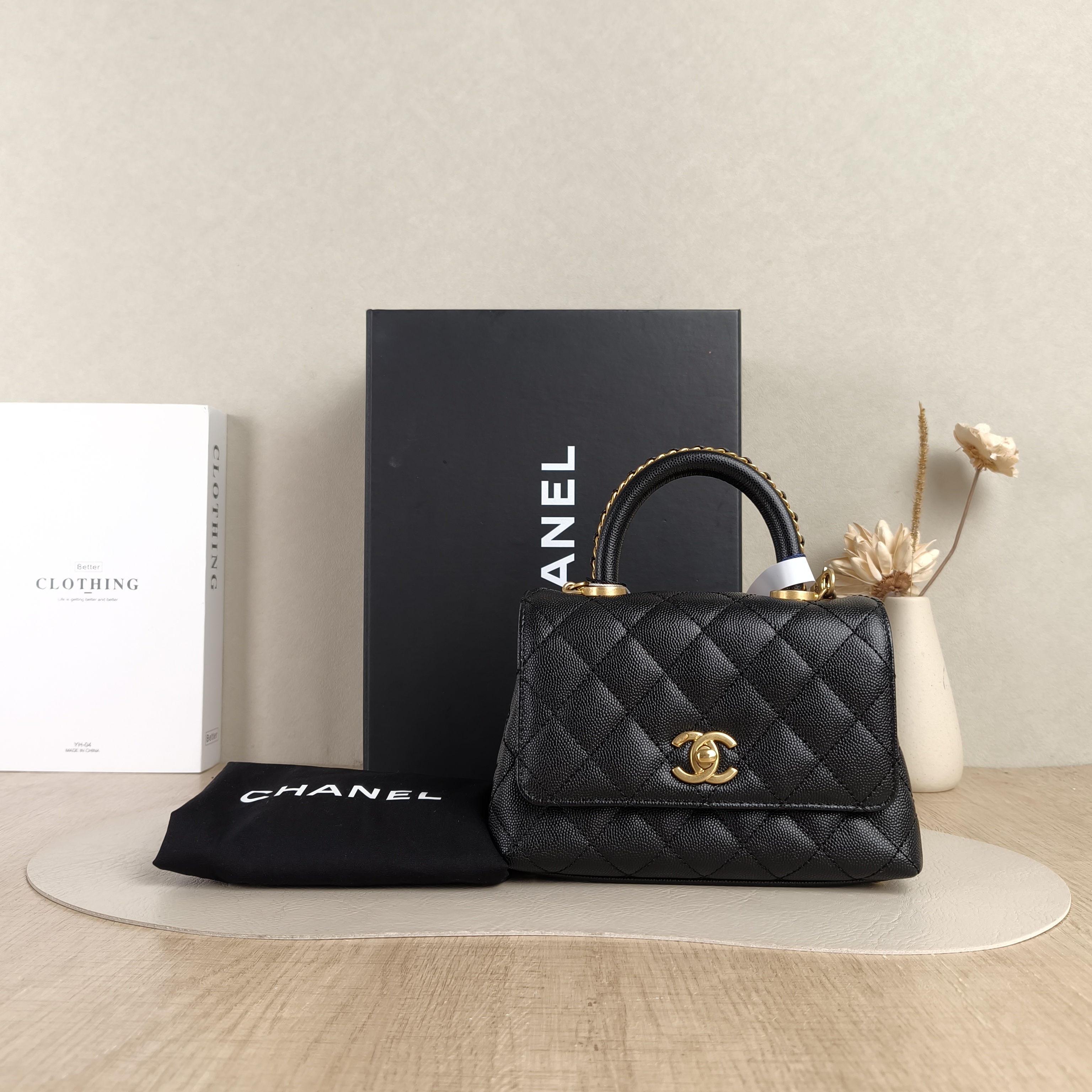 Chanel Top Handle Bag Coco HandleBlack Grained Calfskinmini19 × 9 × 13 cm — cover view 4 of 6
