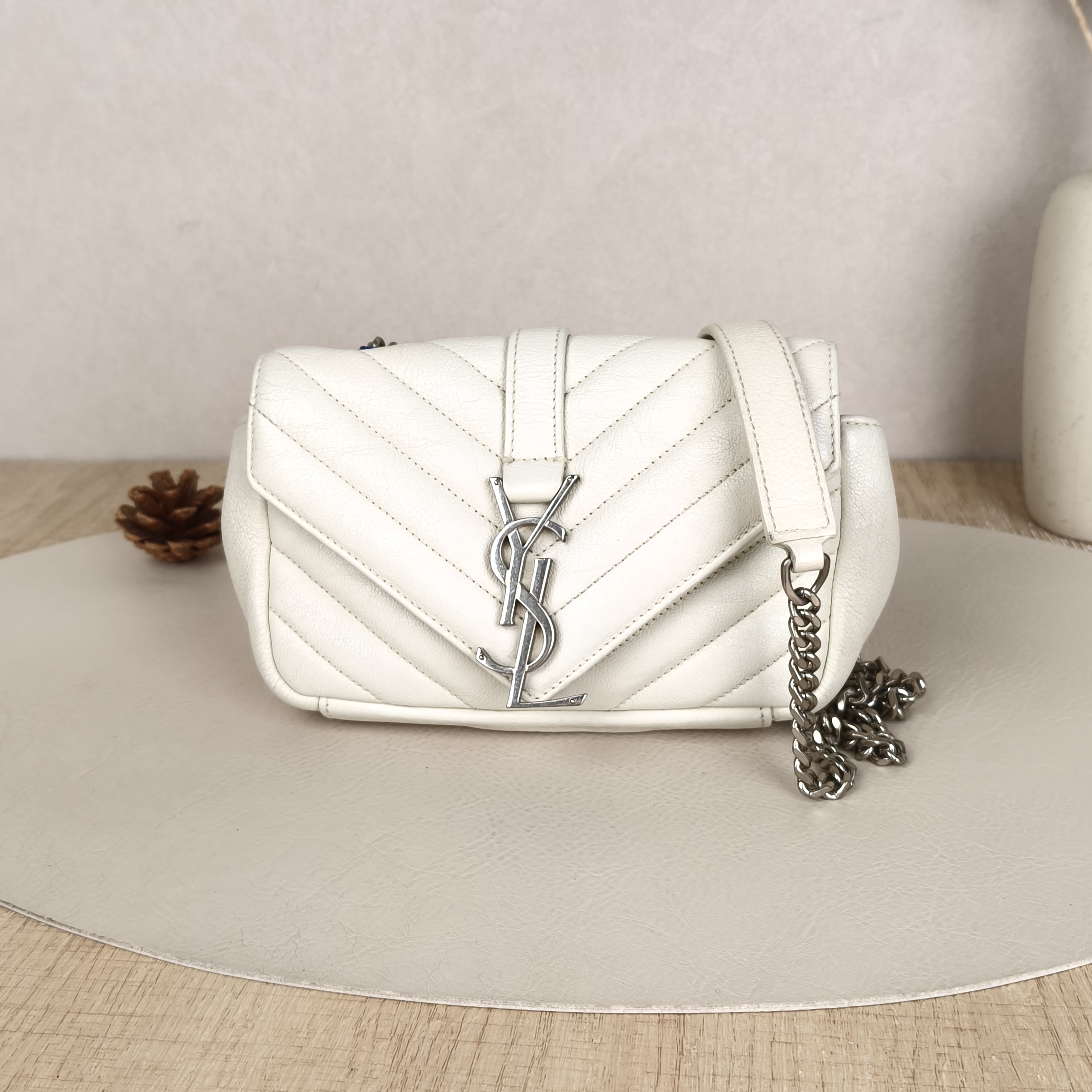 SAINT LAURENT Crossbody Bag Monogram Collection Messenger Bag White Baby17 × 5 × 10 cm
