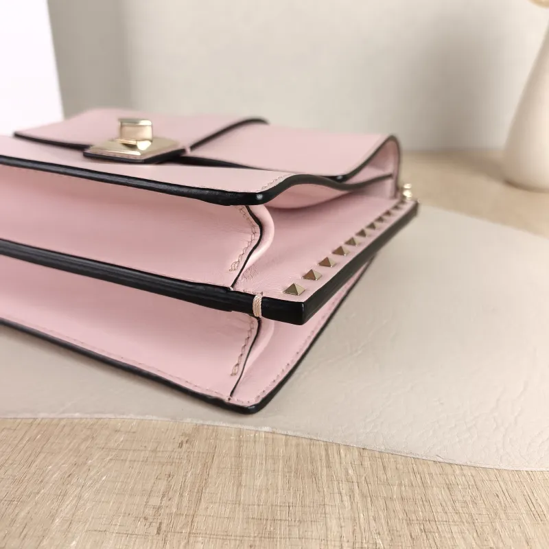 Valentino Shoulder Bag Shoulder Bag Pink Calfskin One Size 23 × 8 × 18 cm — detail view 7 of 12