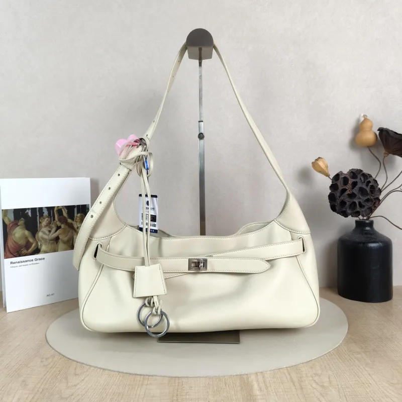 BALENCIAGA Shoulder Bagbel air White Calfskin One Size35 × 10 × 21 cm