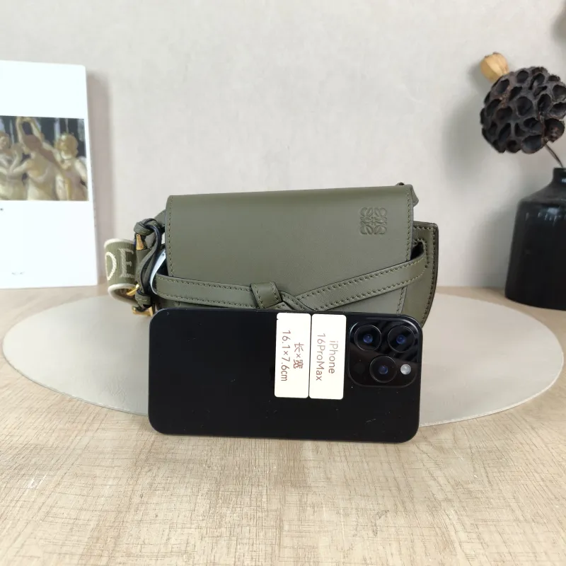 LOEWE Crossbody Bag Gate Dual Green Calfskin Mini 21 × 9.5 × 12.5 cm — cover view 3 of 5