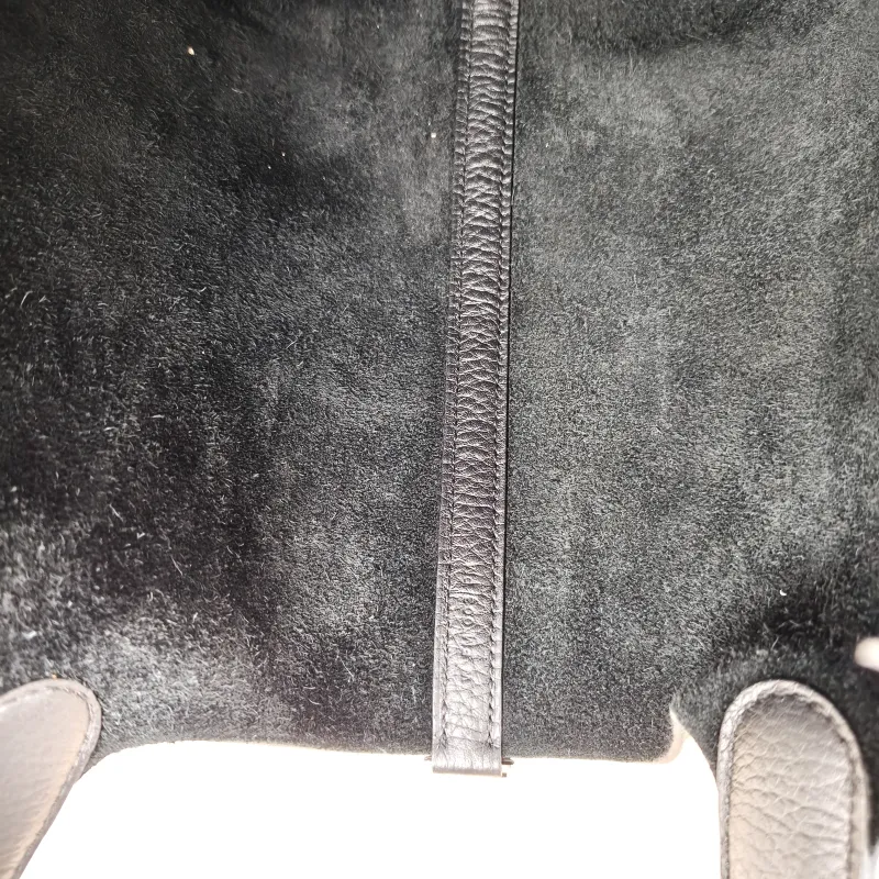 Hermès Top Handle Bag Picotin Lock 22 22Black TC Calfskin Medium22 × 18 × 21 cm — detail view 18 of 18
