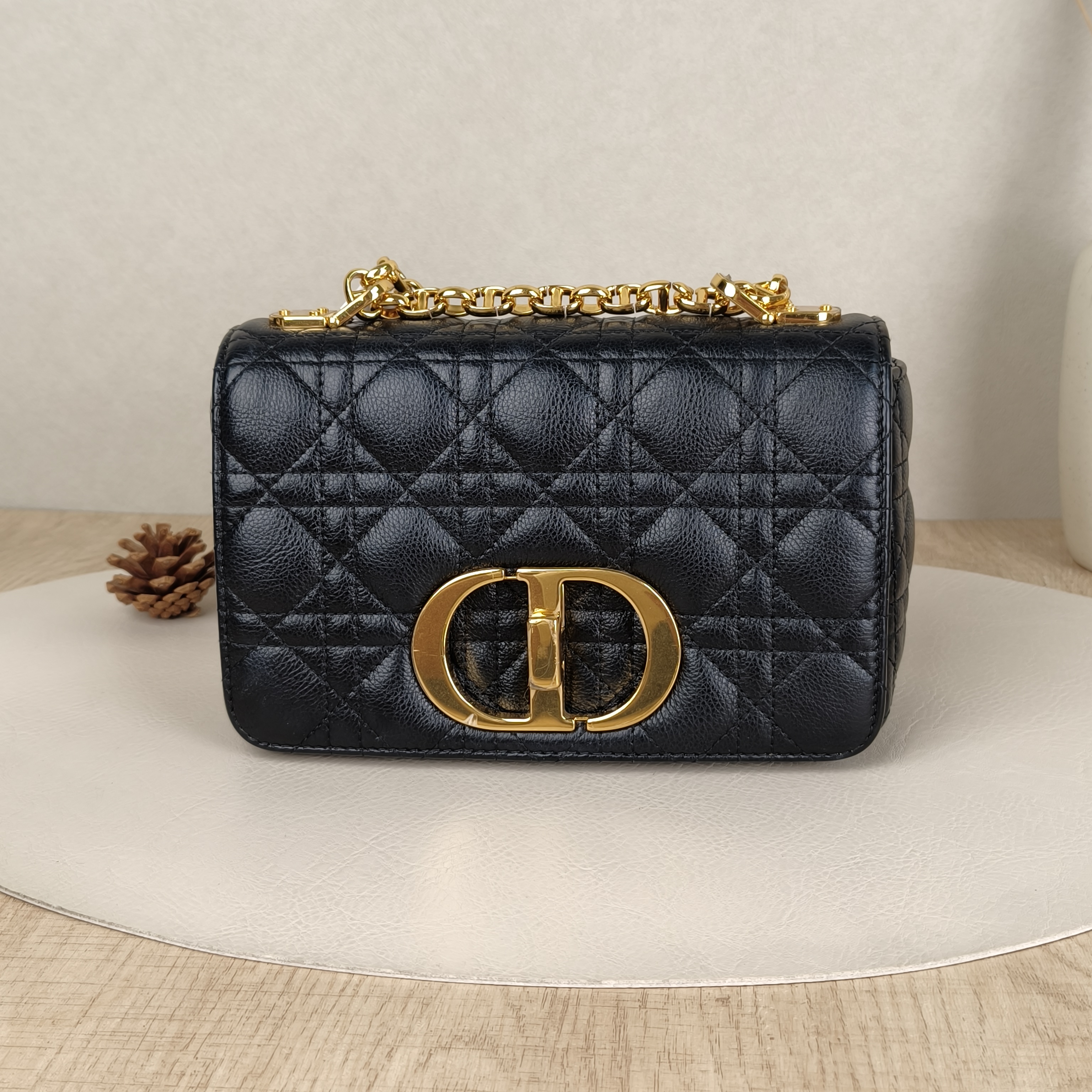 DIOR Crossbody Bag Caro Chain Bag Black CC alfskin Small20 × 7 × 13.5 cm