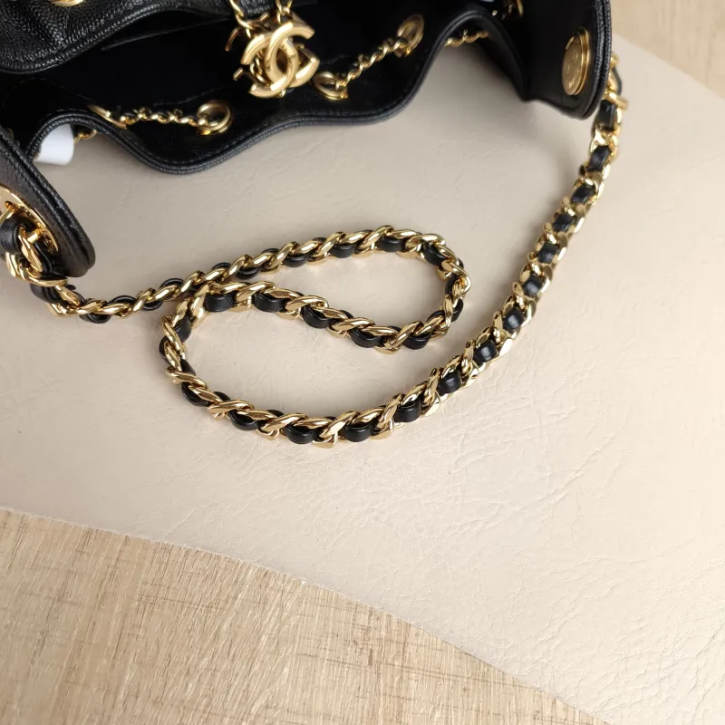 Chanel Shoulder Bag 25Bag Black Grained Calfskin Mini 20 × 12.5 × 22 cm — detail view 4 of 12