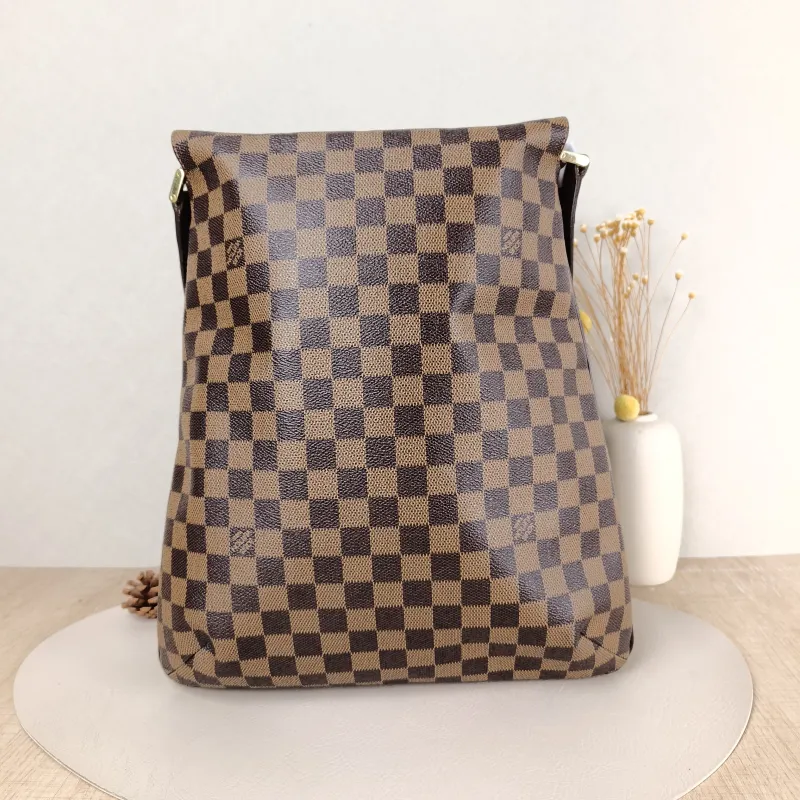 Louis Vuitton Shoulder Bag Messenger Bag Damier Ebene PVC 30 × 3 × 33 cm — cover view 3 of 5