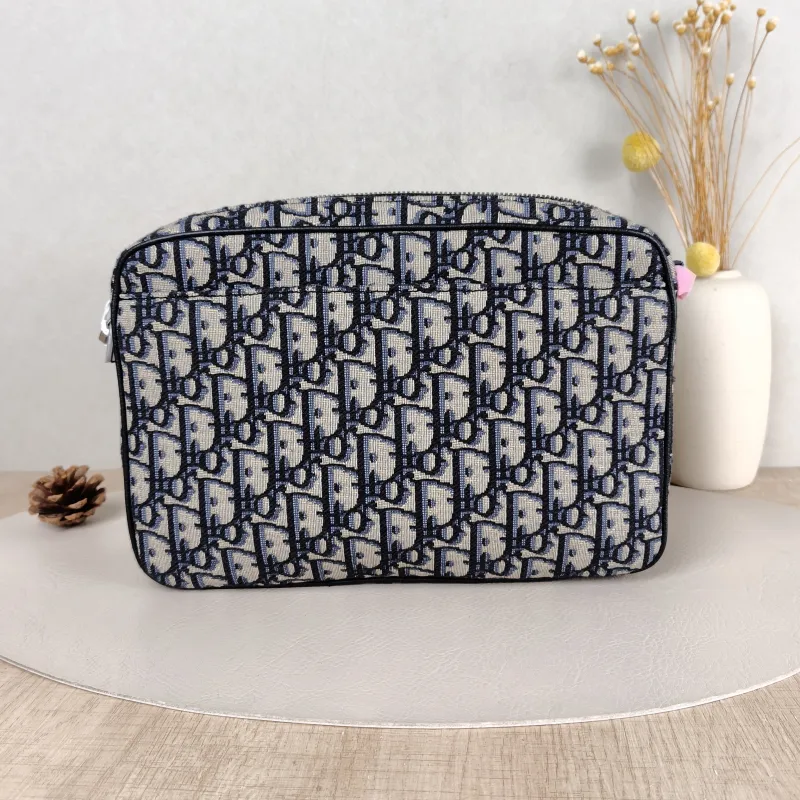 DIOR Crossbody Bag Safari Messenger Bag Beige · Black Large 26.5 × 7.5 × 17.5 cm — cover view 3 of 5
