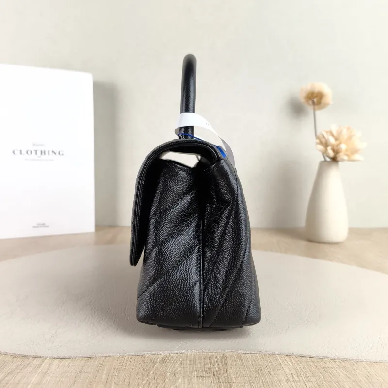 Chanel Top Handle Bag Coco Handle​ v Black Grained Calfskin Small 24 × 10 × 14 cm — detail view 7 of 12