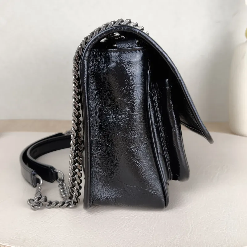 SAINT LAURENT Crossbody Bag Niki D Waxed Leather Calfskin Small21 × 7.5 × 16 cm — detail view 4 of 14