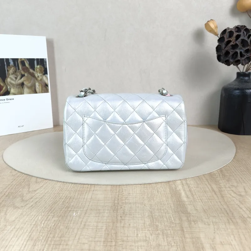 Chanel Crossbody Bag Classic Flap Large Mini CF Mini Calfskin mini20 × 6 × 12 cm — cover view 5 of 5