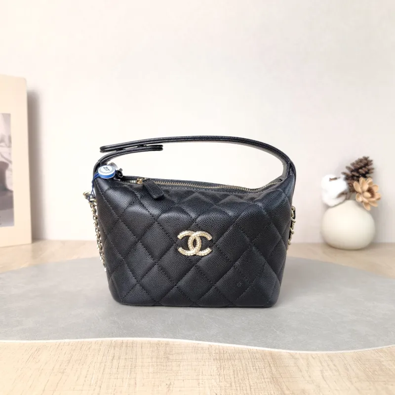 Chanel Crossbody Bag Gold-Tone Hardware Black Grained Calfskin 15.5 × 6 × 12.5 cm