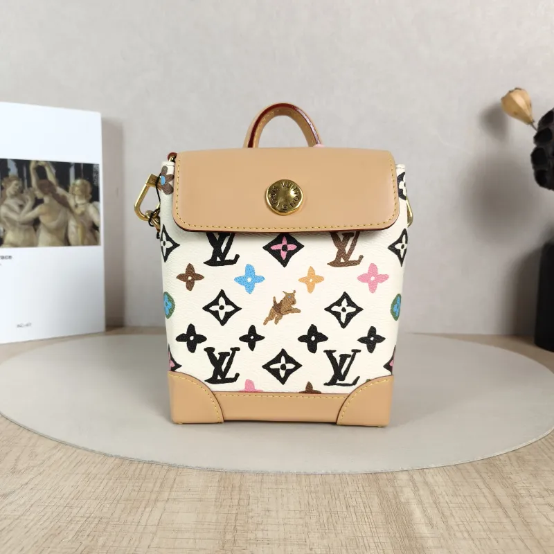 Louis Vuitton Crossbody Bag Nano Steamer Shoulder Bag Tyler Yellow PV Cnano15 × 7 × 18 cm