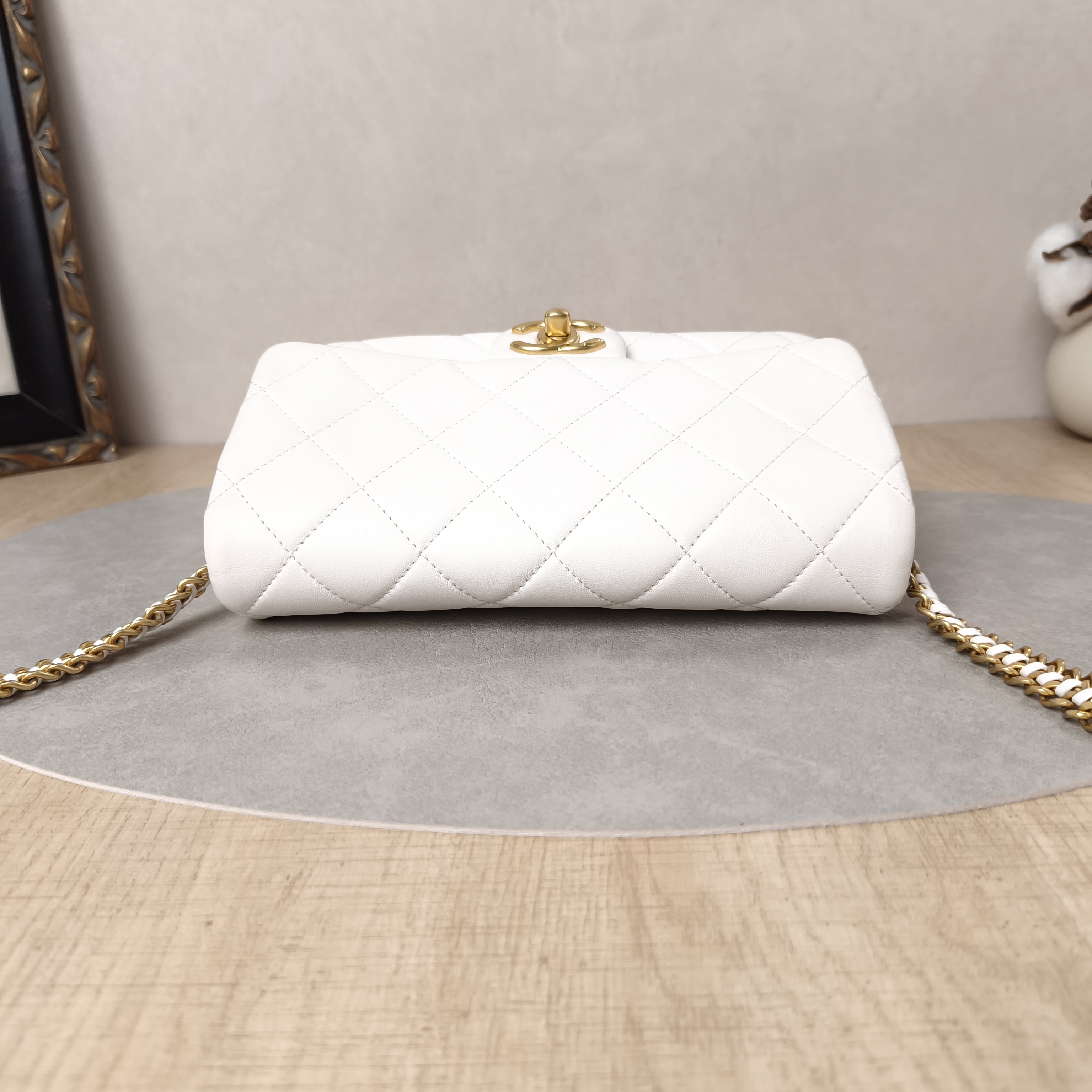 Chanel Crossbody Bag Classic Flap Large Mini CF Mini White Lambskin mini20 × 6 × 12 cm — cover view 11 of 11