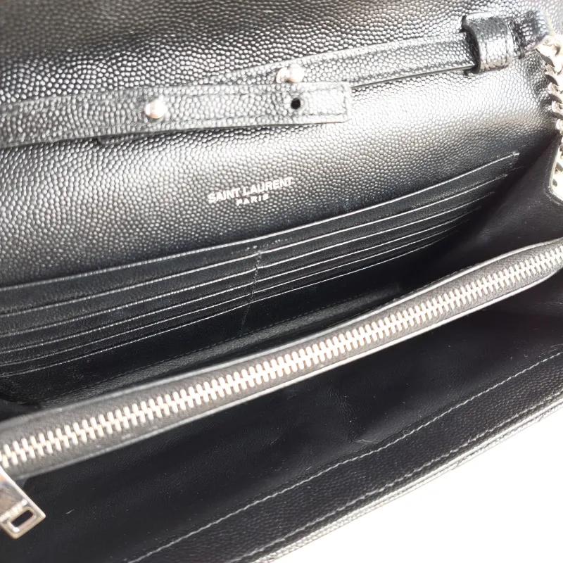 SAINT LAURENT Shoulder Bag CASSANDRE ENVELOPE Black Calfskin One Size 22.5 × 4 × 14 cm — detail view 2 of 10
