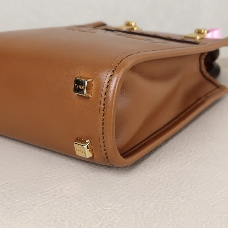 FENDI Crossbody Bag sunshine Caramel Calfskin Mini 13 × 6.5 × 18 cm — detail view 6 of 10