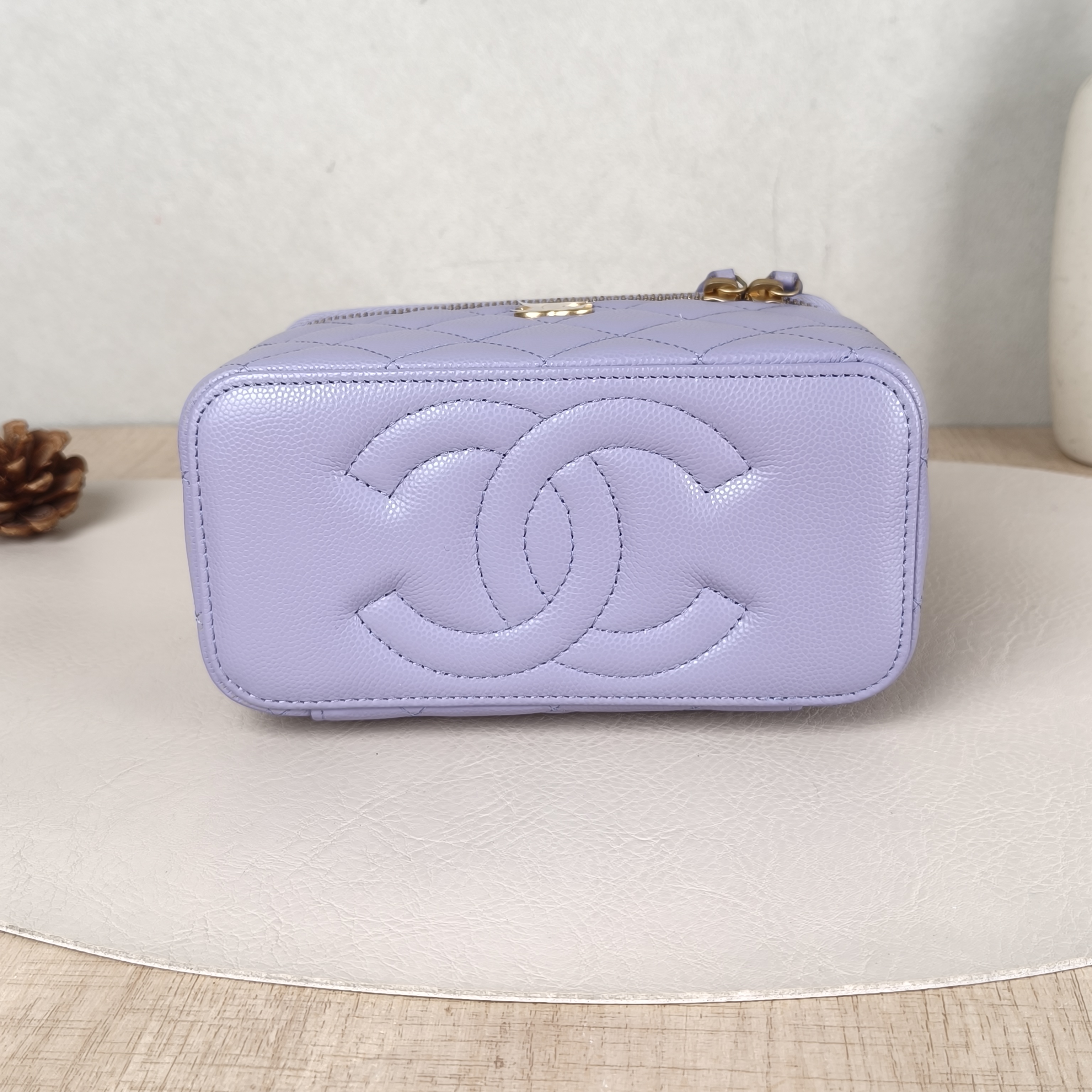 Chanel Crossbody Bag Woven Box Grained Calfskin One Size16 × 8 × 10 cm — cover view 4 of 5