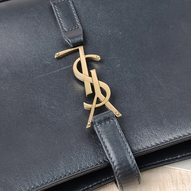 SAINT LAURENT Shoulder Bag LE 5 À 7 Black Calfskin Small 23 × 6.5 × 16 cm — detail view 10 of 11