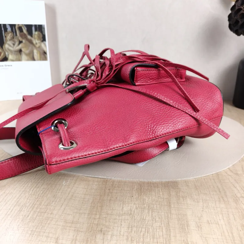 GUCCI Backpack Backpack Red Calfskin 24 × 9.5 × 25 cm — detail view 3 of 14