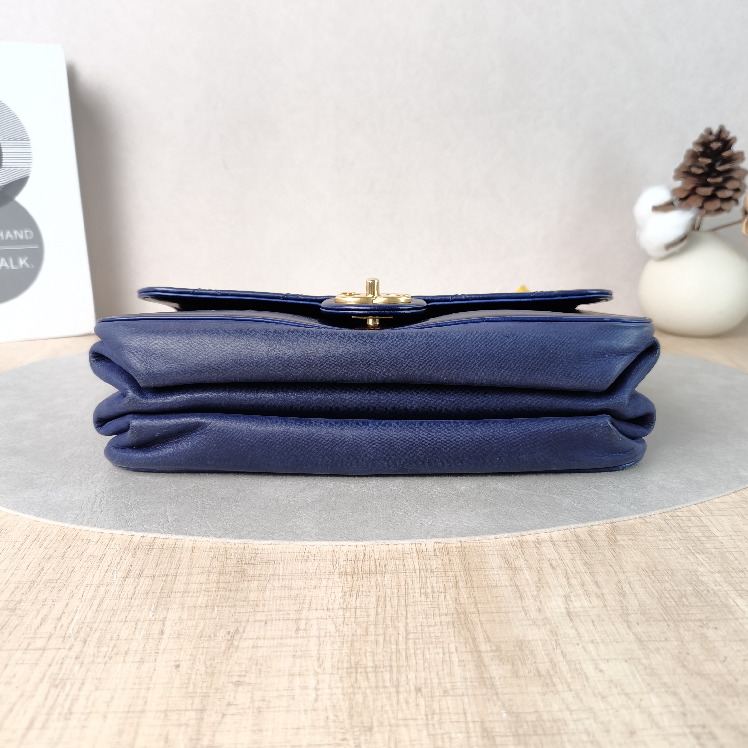 Chanel Crossbody Bag Navy Waxed Leather Calfskin One Size24 × 7 × 14 cm — cover view 2 of 6