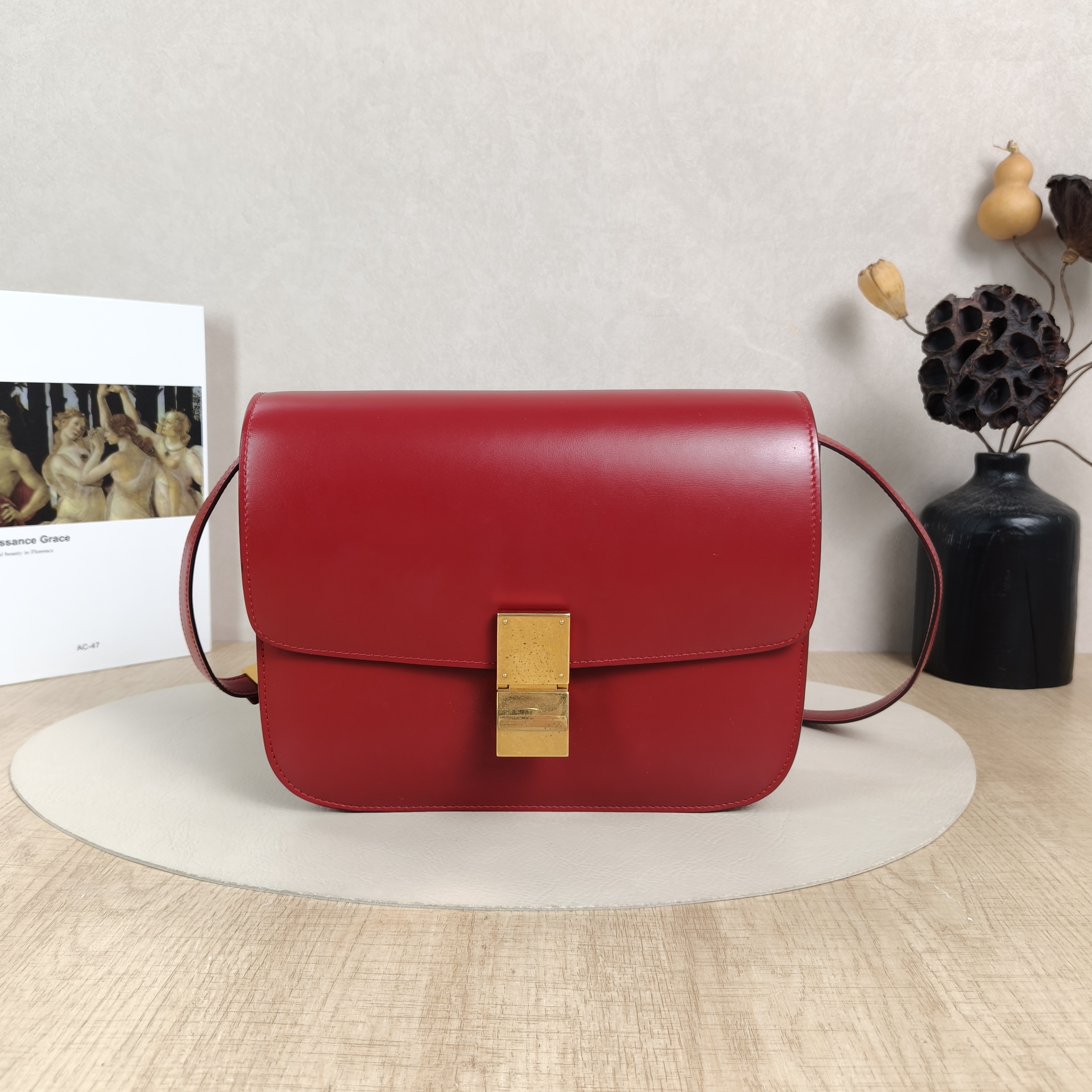CELINE Crossbody Bag Classic Box Burgundy Calfskin Medium24 × 7 × 18 cm