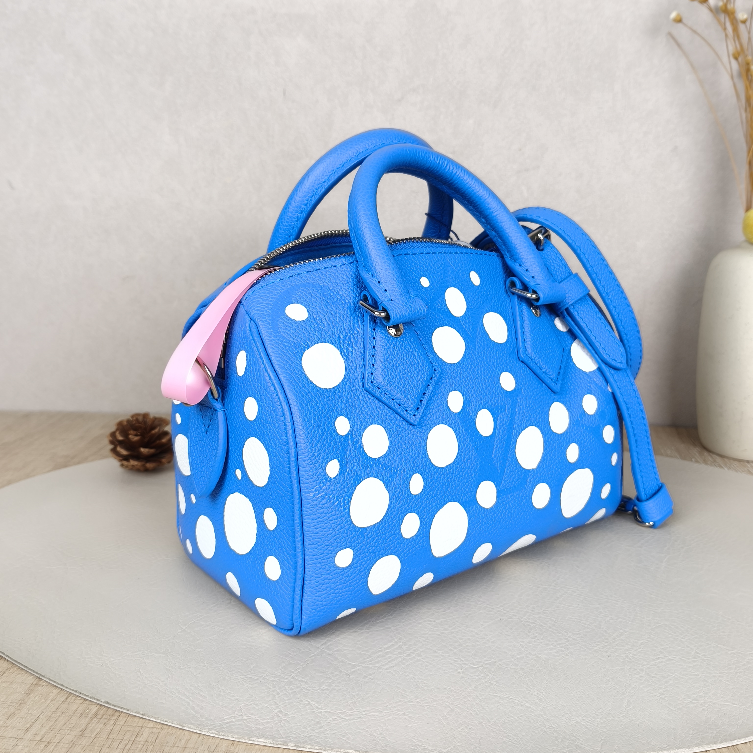 Louis Vuitton Crossbody Bag Speedy20 - Calfskin Small20.5 × 12 × 13.5 cm — cover view 8 of 10