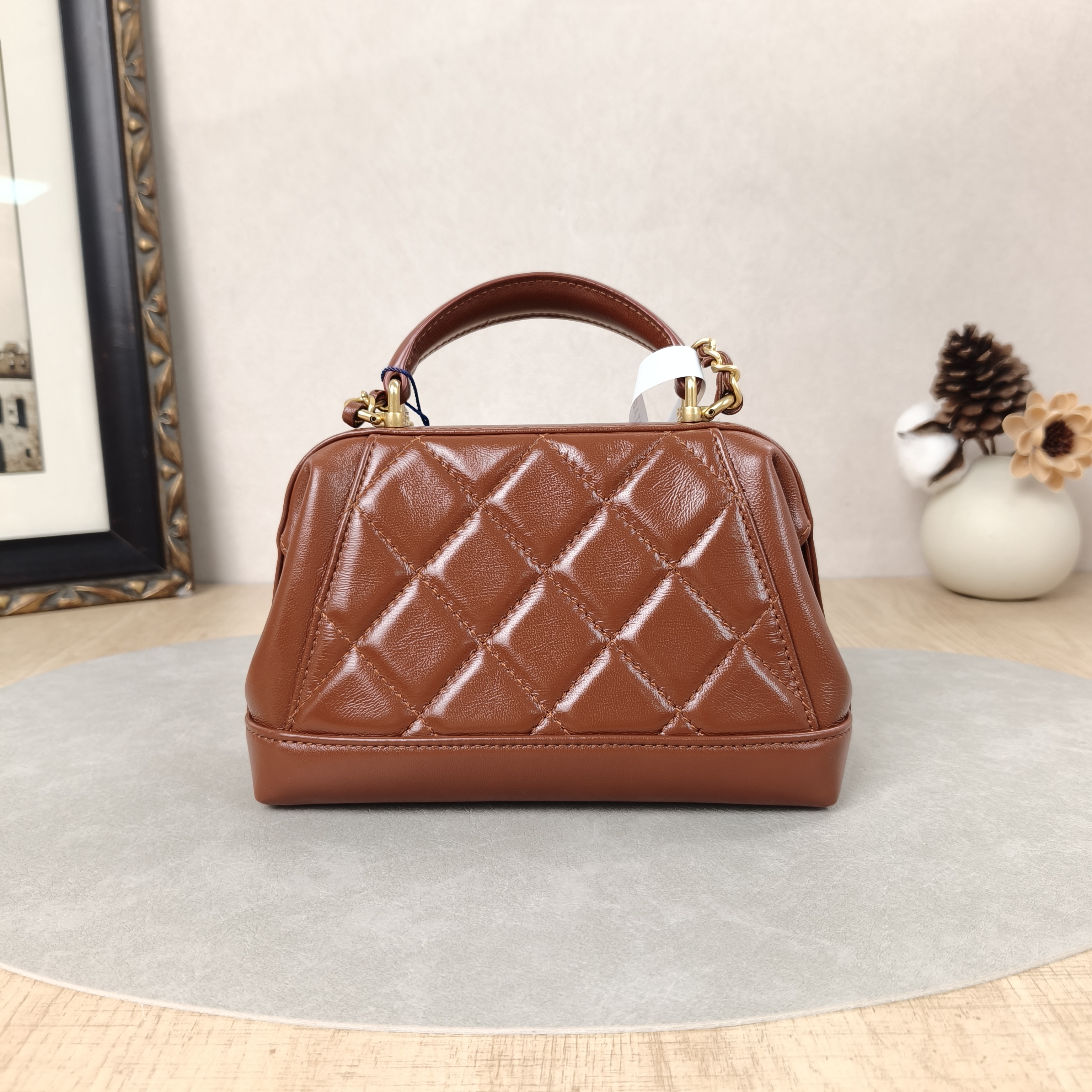 Chanel Crossbody Bag24a Caramel Lambskinmini18 × 7 × 12 cm — cover view 6 of 6
