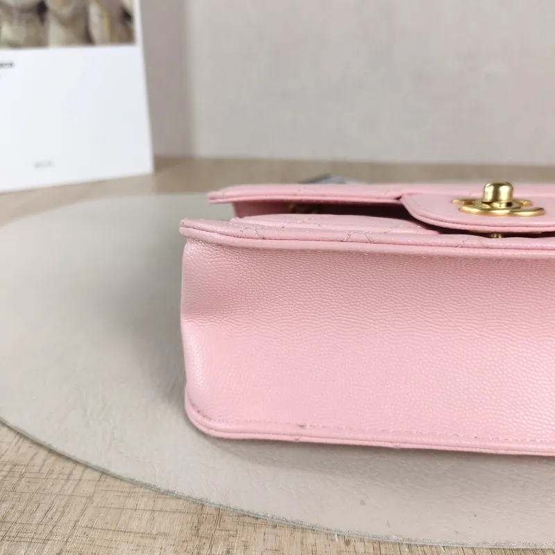 Chanel Crossbody Bag 25b mini Pink Grained Calfskin 19.5 × 6 × 13.5 cm — detail view 1 of 12