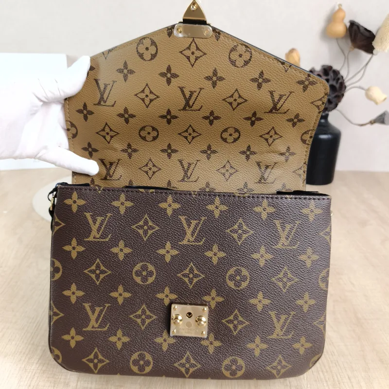 Louis Vuitton Crossbody Bag Pochette Métis Monogram Colorblock PVC Medium25 × 7 × 19 cm — detail view 6 of 12