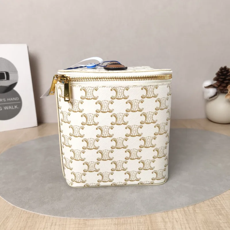 CELINE Cosmetic Bag White PVC One Size18 × 14.5 × 15 cm — detail view 3 of 15