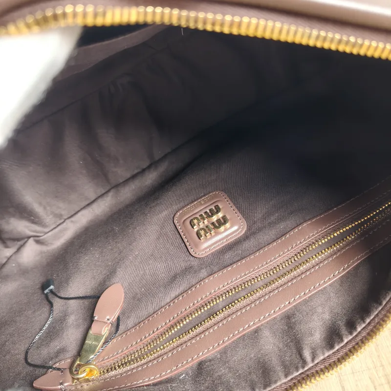 Miumiu Shoulder Bag Wander Collectionhobo Shoulder Bag Calfskin One Size 35 × 10 × 20 cm — detail view 7 of 10