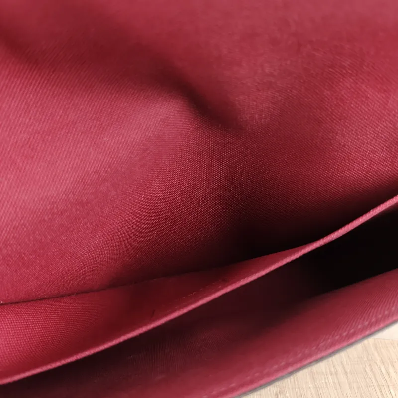 Louis Vuitton Crossbody Bag Pochette Félicie Monogram PVC Small 21 × 3 × 12 cm — detail view 12 of 14