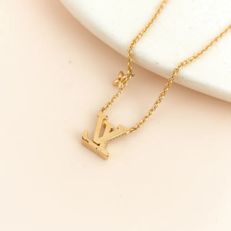 Louis Vuitton Necklace logo Necklace Gold One Size 47cm — cover view 7 of 7