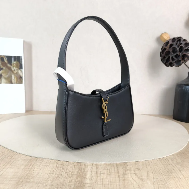 SAINT LAURENT Shoulder Bag LE 5 À 7 Black Calfskin Mini 19 × 4.5 × 11.5 cm — cover view 2 of 5