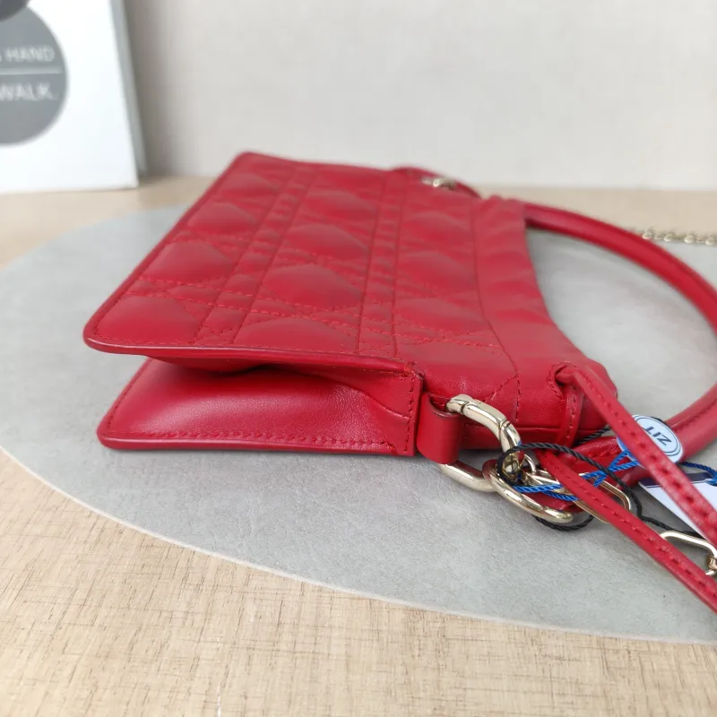 DIOR Crossbody Bag Lady Milly Chain Bag Red Lambskin mini19 × 5 × 13 cm — detail view 5 of 10