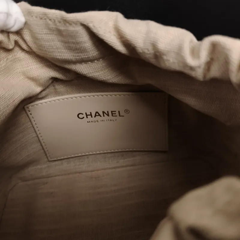 Chanel Top Handle Bag26p hobo Black Calfskin Small21 × 10 × 27.5 cm — detail view 3 of 12