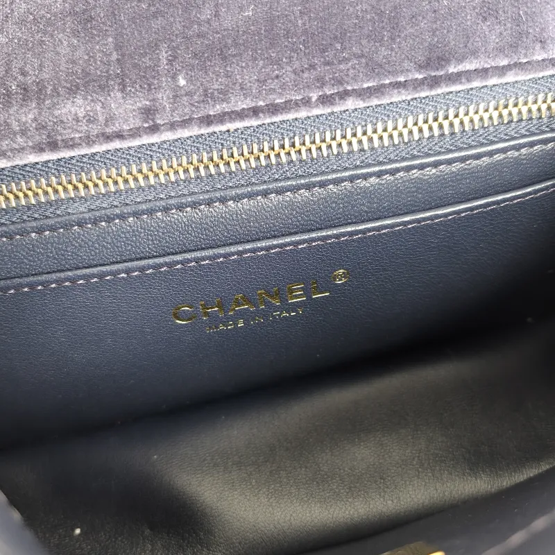 Chanel Crossbody Bag Classic Flap Large Mini CF Mini Blue Velvet mini 20 × 6 × 12 cm — detail view 1 of 13