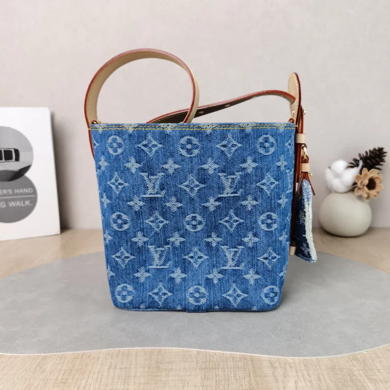 Louis Vuitton Top Handle Bag ALL IN BB Blue BB 16 × 12 × 18 cm — detail view 1 of 13