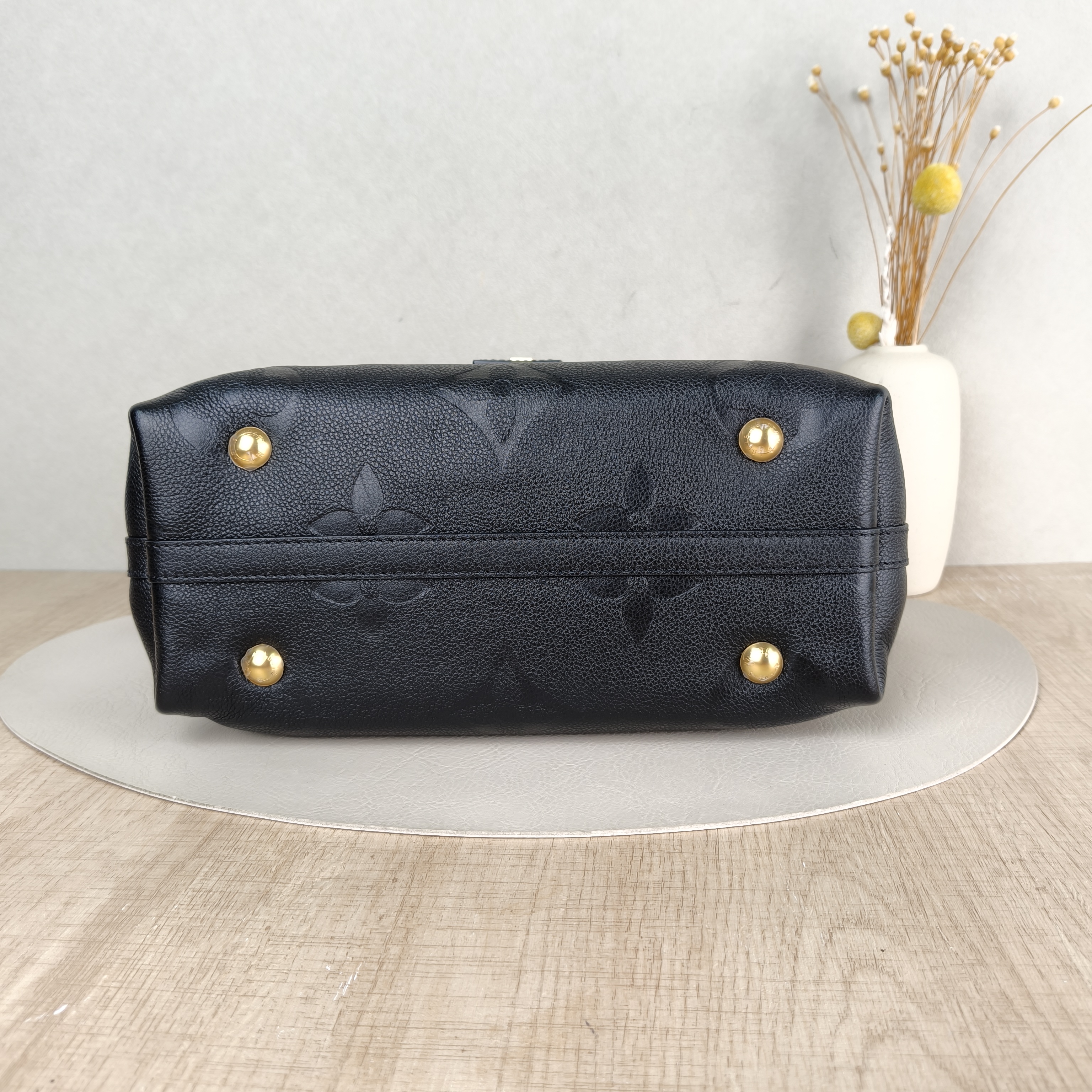 Louis Vuitton Crossbody Bag Carryall Black Calfskin Small29.5 × 12 × 24 cm — cover view 4 of 5