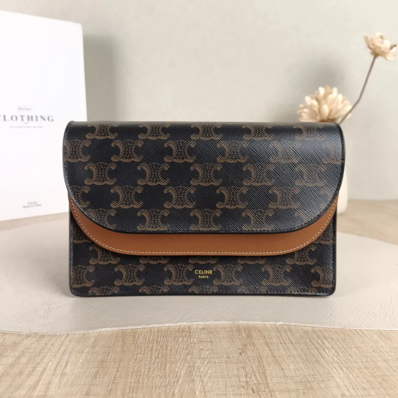 CELINE Crossbody Bag TRIOMPHE Clutchwoc Monogram PVC 20 × 6 × 12 cm