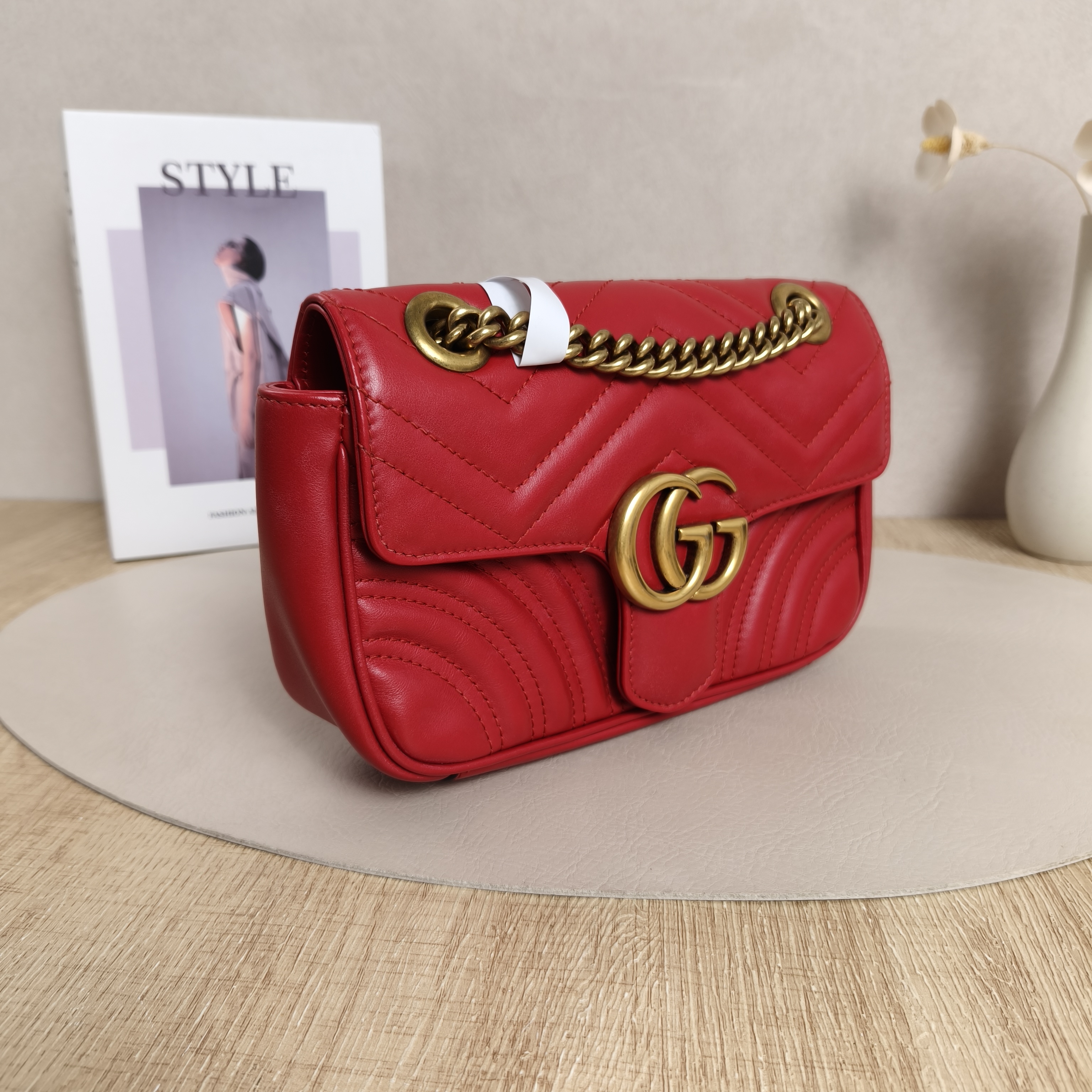 GUCCI GG Marmont Marmont22Small Red Lambskin · Dust Bag · 22 × 6 × 13 cm — cover view 3 of 12