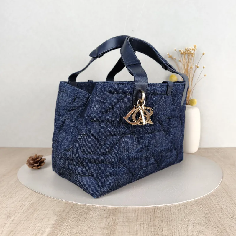 DIOR Top Handle Bag TOUJOURS Navy Medium 28.5 × 17 × 21.5 cm — cover view 4 of 5