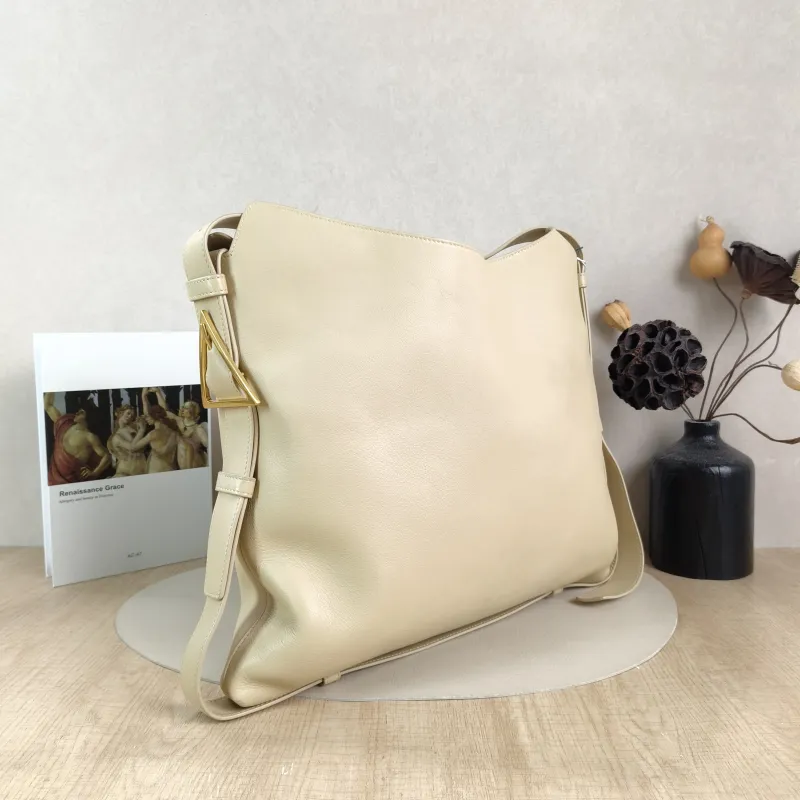 Bottega Veneta Shoulder Bag Cradle Shoulder Bag Yellow Calfskin One Size 39 × 3 × 33 cm — cover view 2 of 6