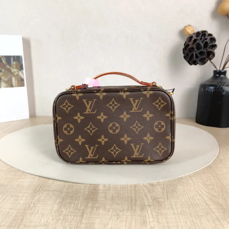 Louis Vuitton Crossbody Bag Utility Crossbody Camera Bag Monogram PVC One Size 18 × 10 × 11 cm — cover view 4 of 6