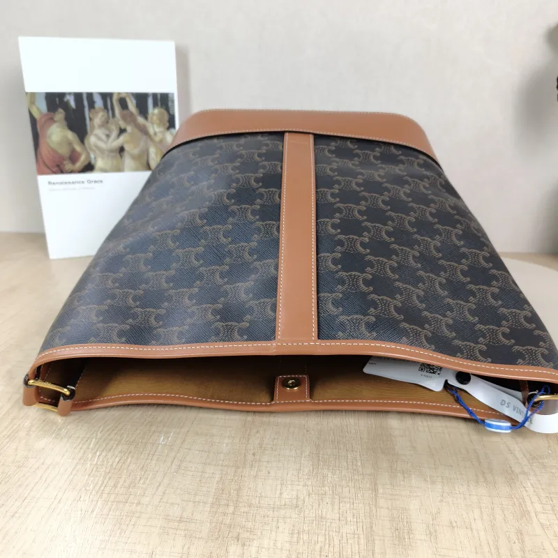CELINE Crossbody Bag Triomphe Bucket Bag Monogram PVC Medium 24 × 18 × 27 cm — detail view 8 of 10