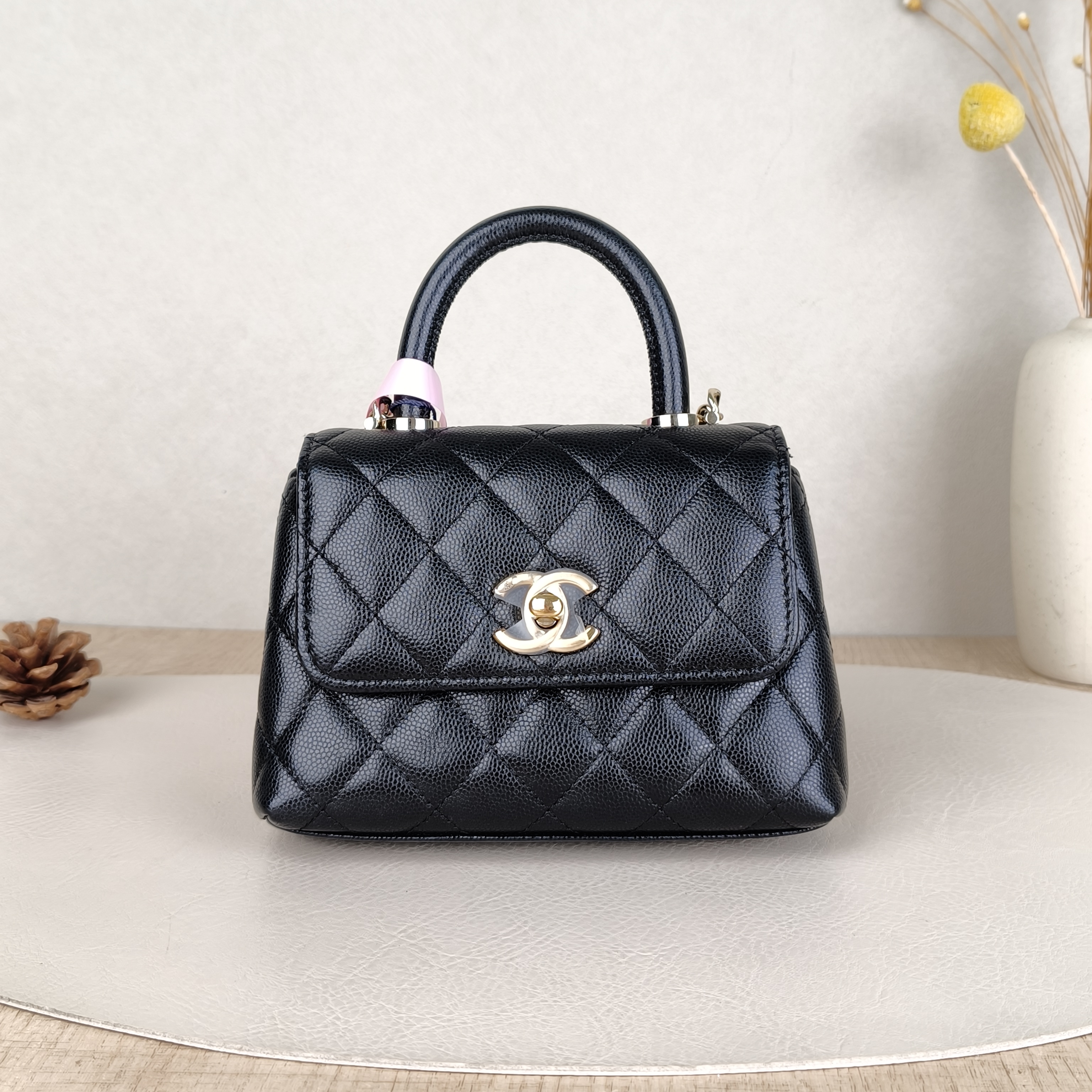 Chanel Top Handle Bag Coco Handle​Black Grained Calfskin Mini14.5 × 5.5 × 11.5 cm