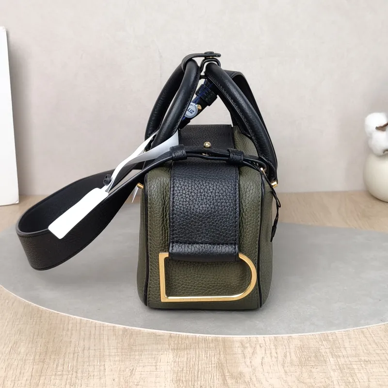 DELVAUX Top Handle Bag Cool Box Box Shoulder Bag Colorblock Calfskinmini21 × 11 × 13 cm — detail view 17 of 17