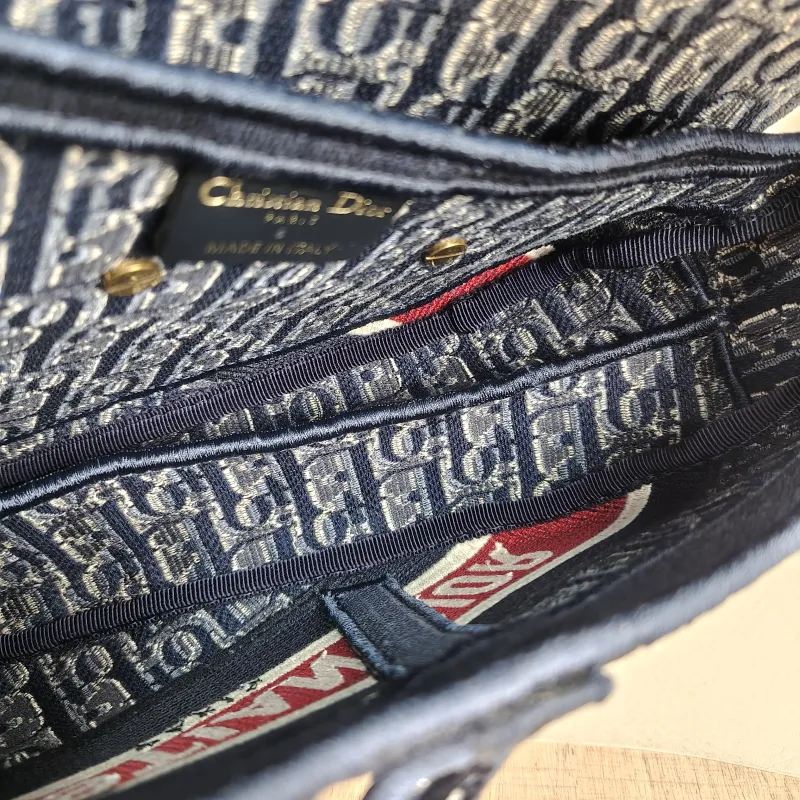 DIOR Top Handle Bag Saddle Blue Canvas Medium25.5 × 6.5 × 20 cm — detail view 8 of 13